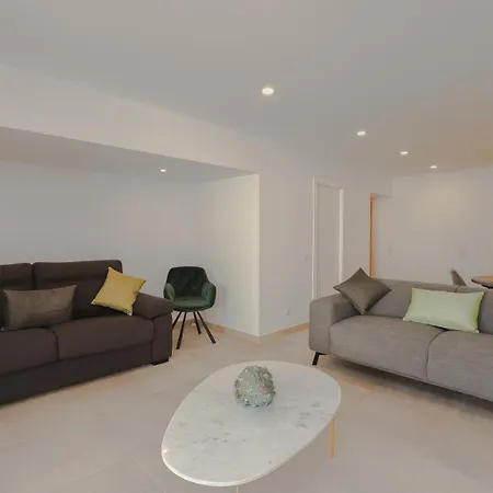 아파트 Pool - 2-bed In Da
