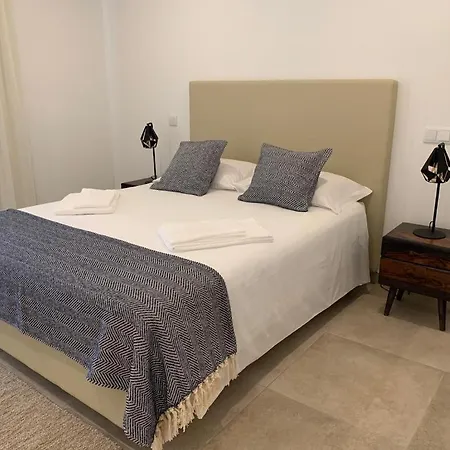 Apartamento Pool - 2-bed In Da *
