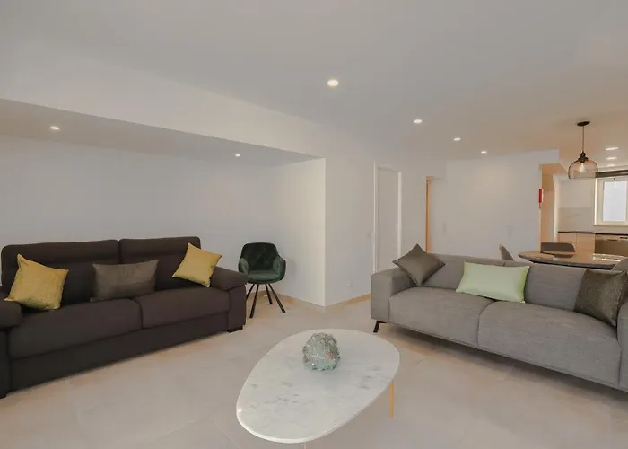 Apartment Pool - 2-bed In Da